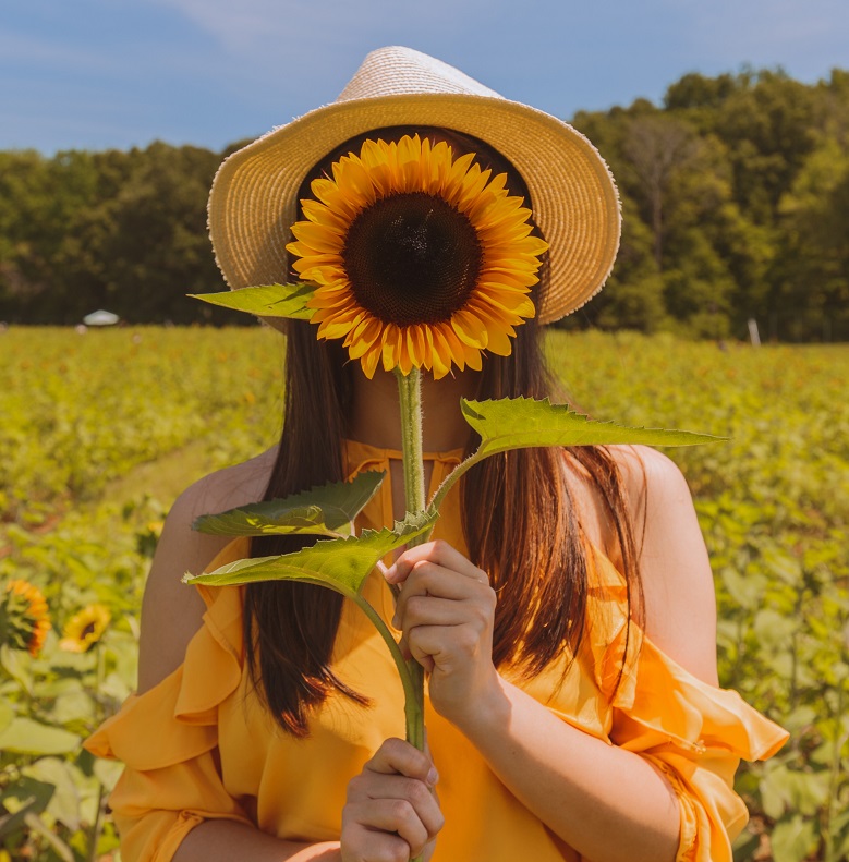 anonymity We were all profoundly affected by the dysfunction
